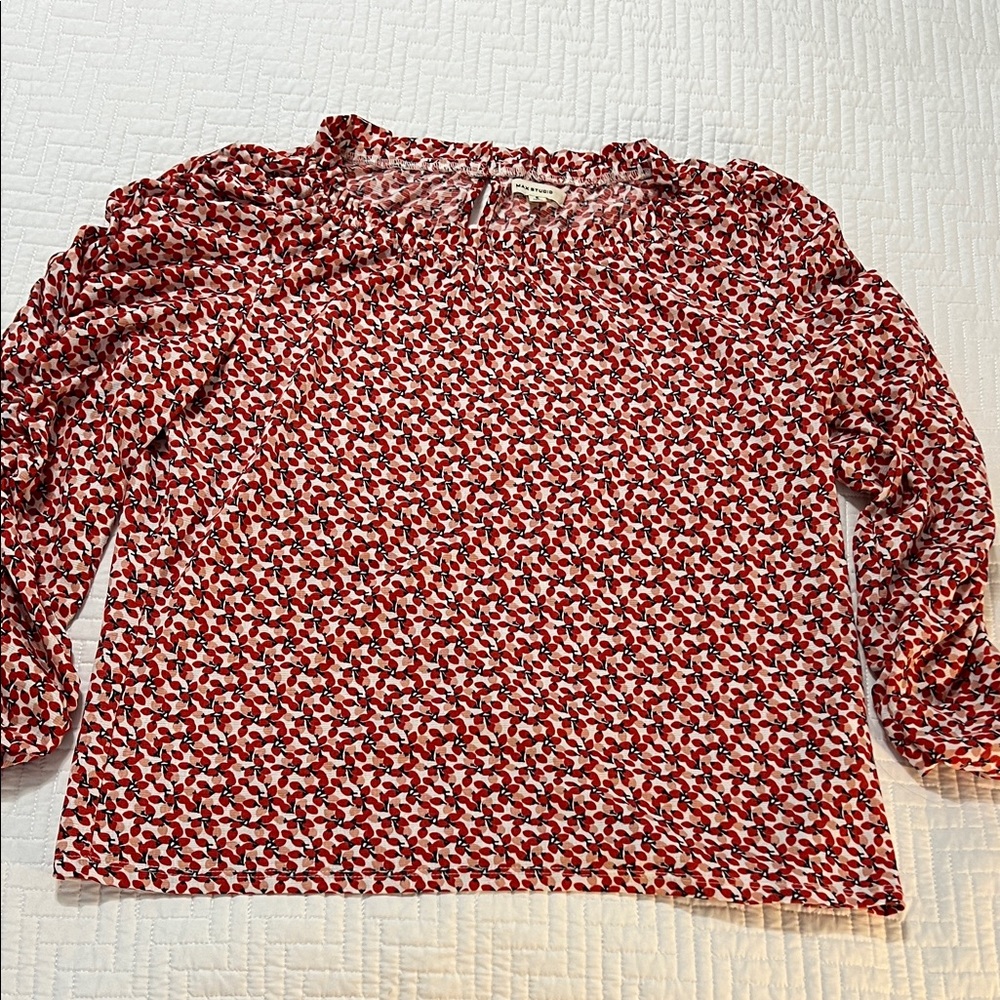 Max Studio Red and White Patterned Blouse